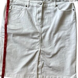 Skirt - white - eloquii BY THE LIMITED 14 W EUC